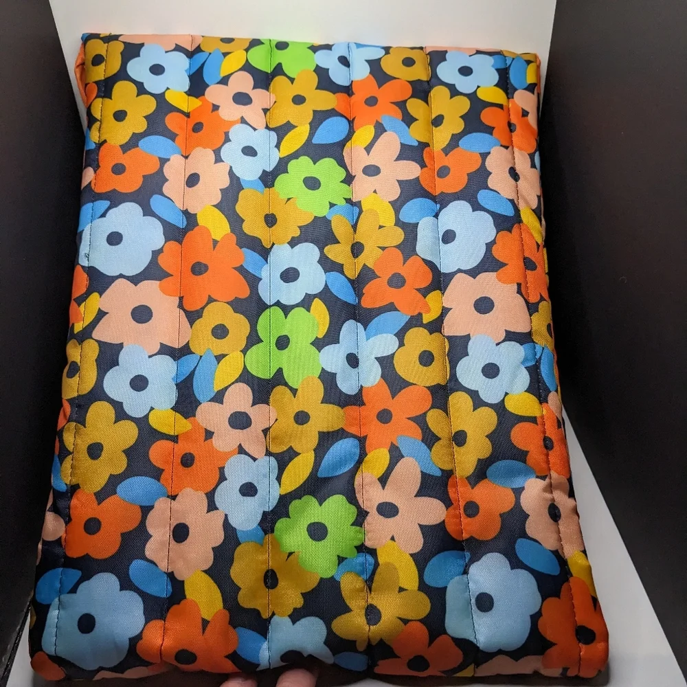 Floral Laptop Sleeve - Multicolor